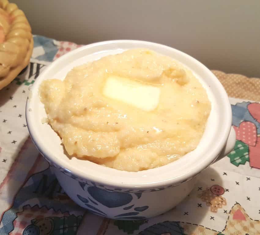 Pressure Cooker Southern Style Cheesy Grits