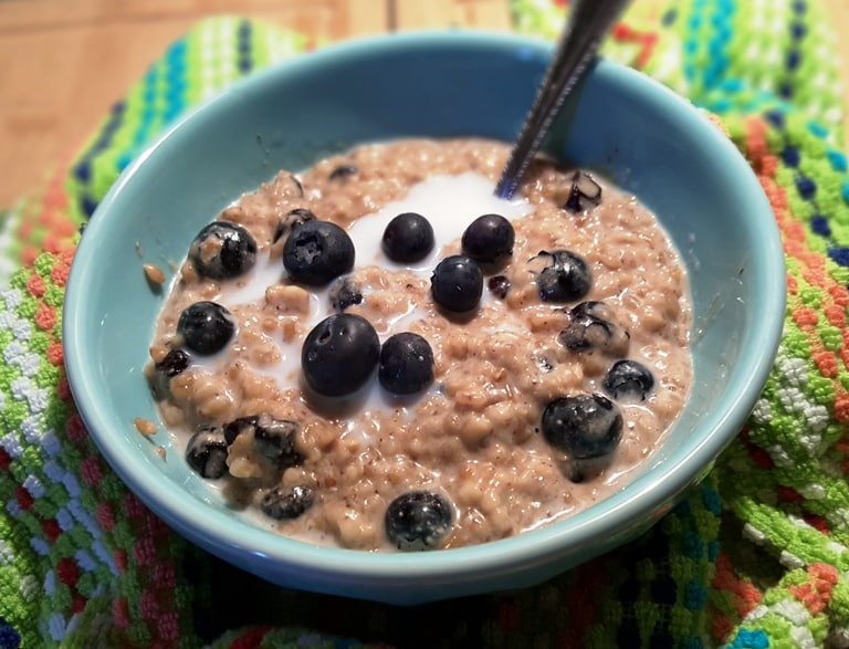 Pressure Cooker Blueberries and Cream Steel Cut Oats