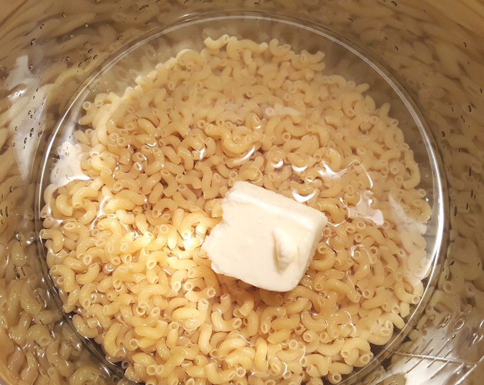 Elbow Macaroni, Water, Butter