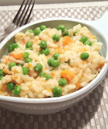 Pressure Cooker Basic Risotto Recipe with Peas and Carrots