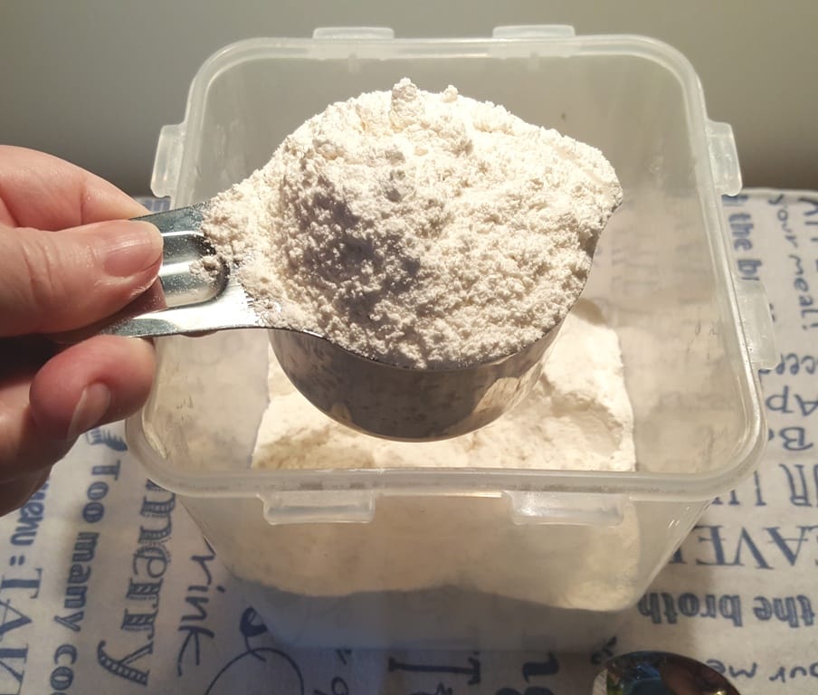 Fill your Measuring Cup with Flour