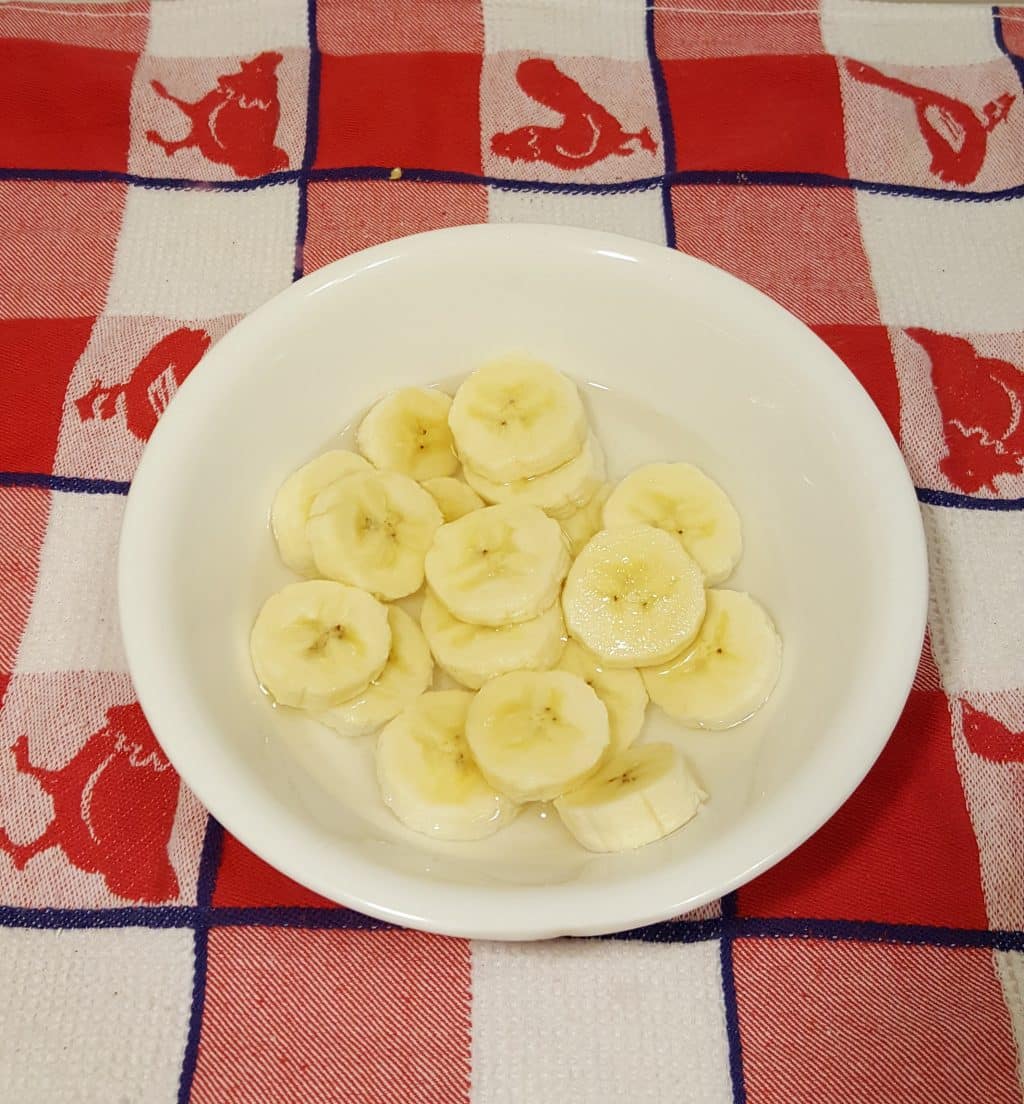 Slice Bananas and Soak in Lemon Water