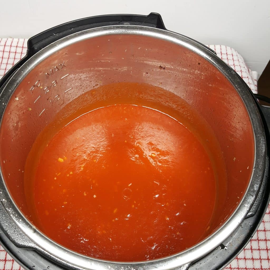 Rich Red Wine Tomato Sauce