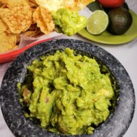 This Old Gal's Simple Guacamole