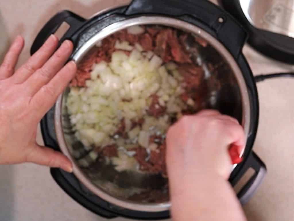 Diced Onions Help to Break Up Ground Beef